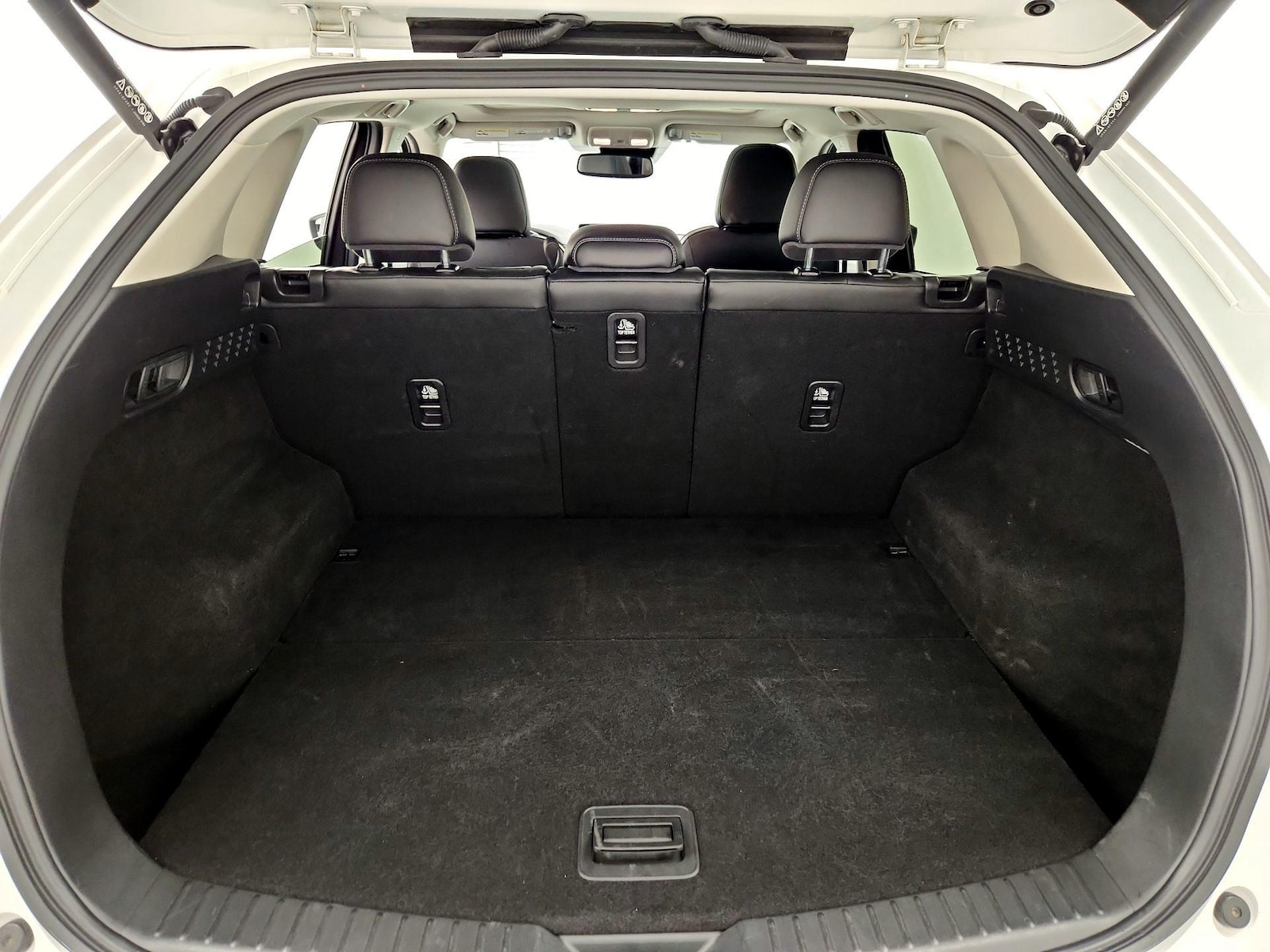 2025 Mazda CX-5 S Preferred package - Photo 22