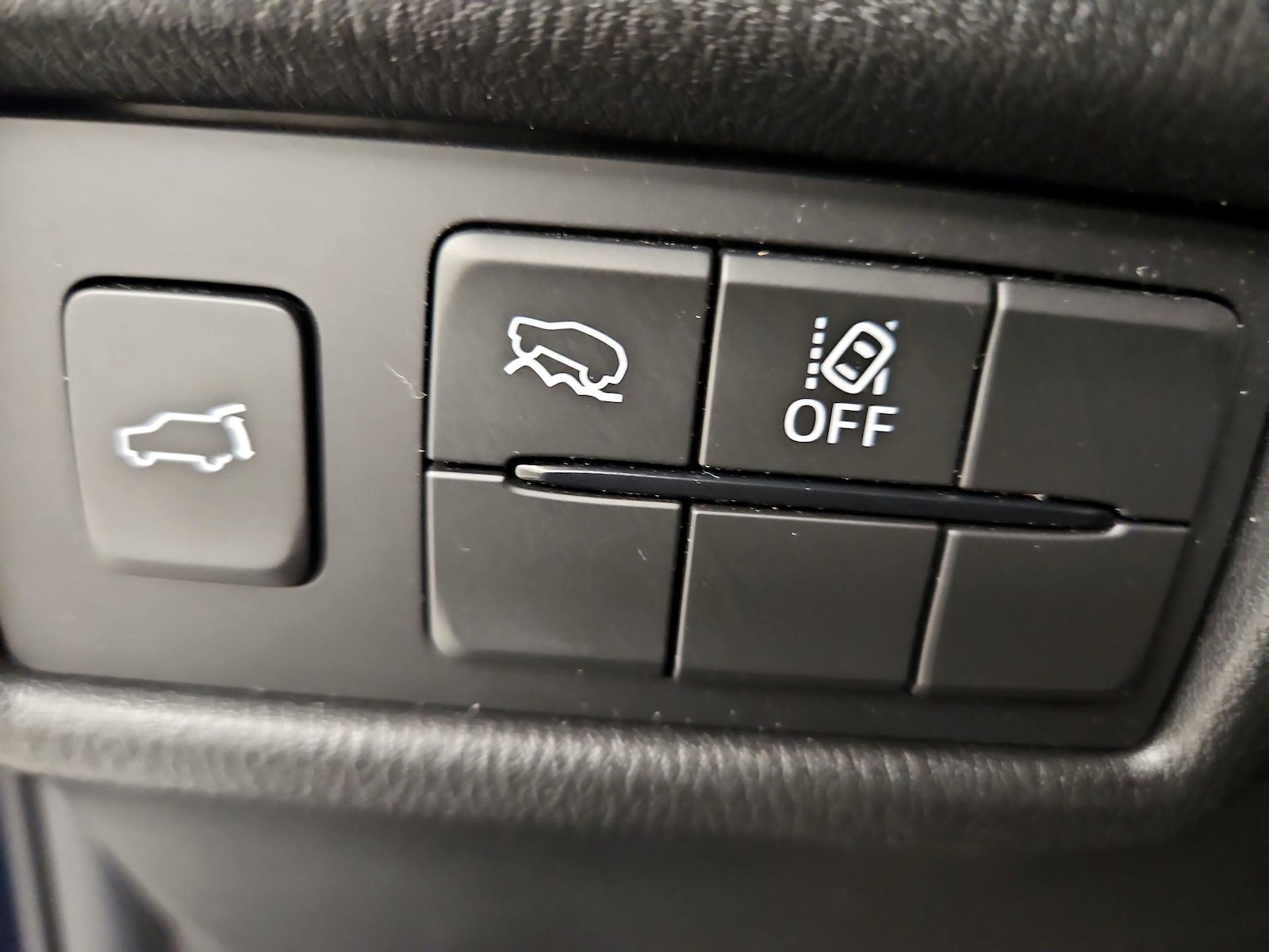 2025 Mazda CX-5 S Preferred package - Photo 14