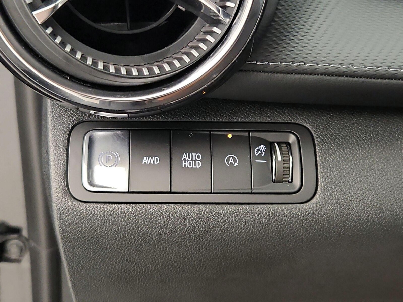 2026 Chevrolet Equinox LT - Photo 12