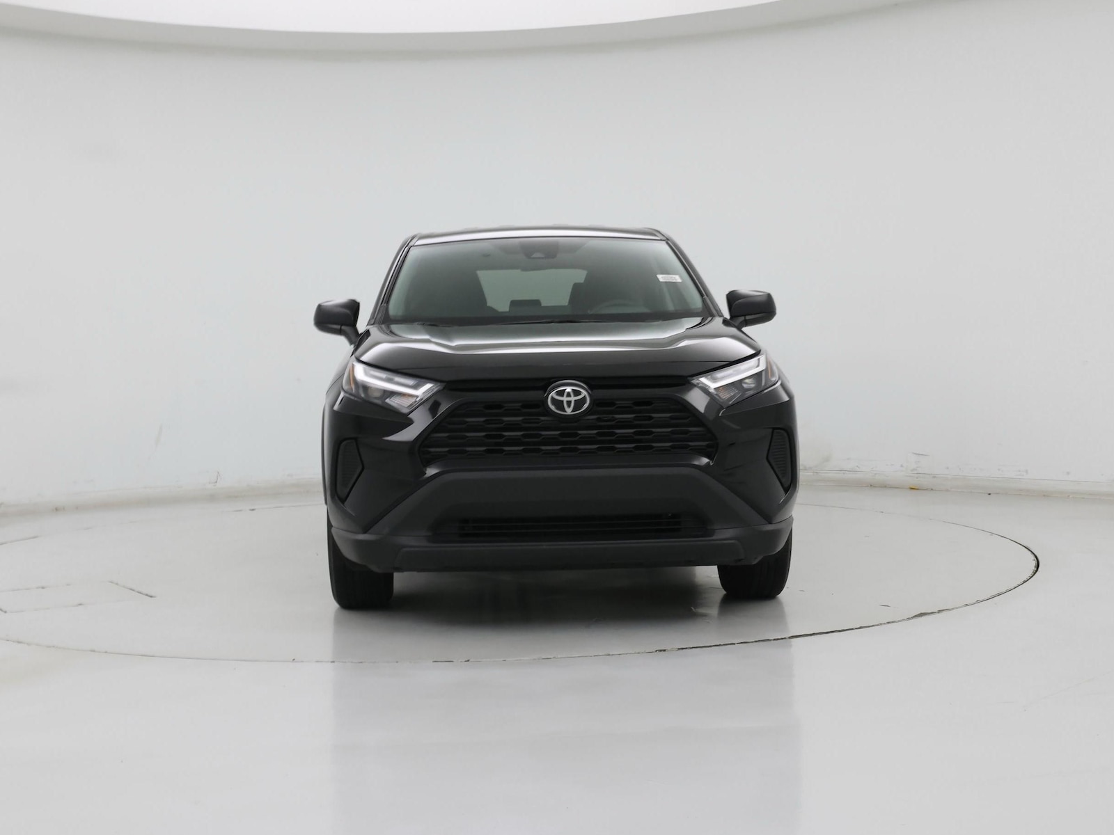 2025 Toyota RAV4 LE - Photo 6