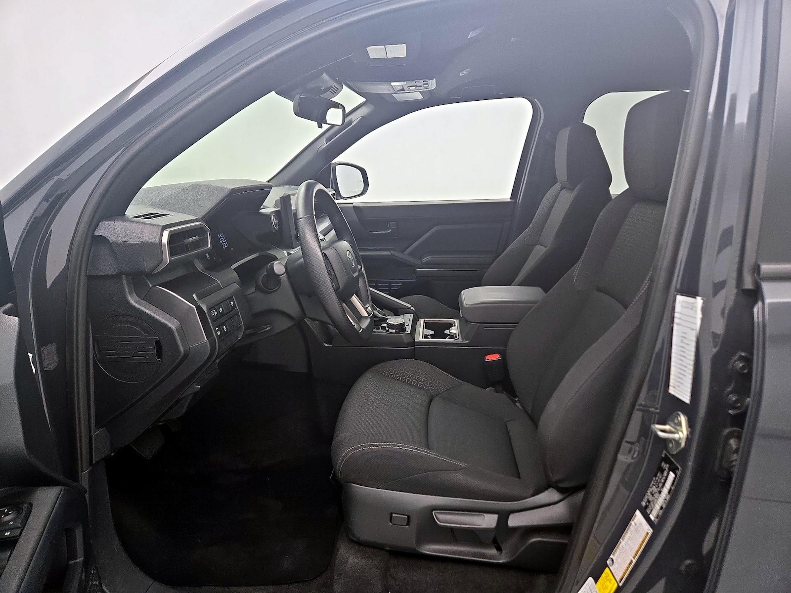 2025 Toyota 4Runner SR5 - Photo 12