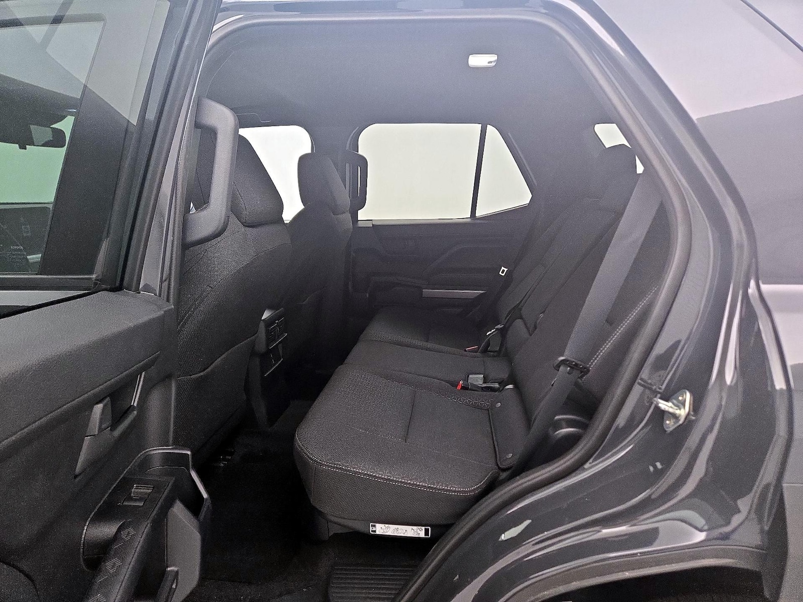2025 Toyota 4Runner SR5 - Photo 20