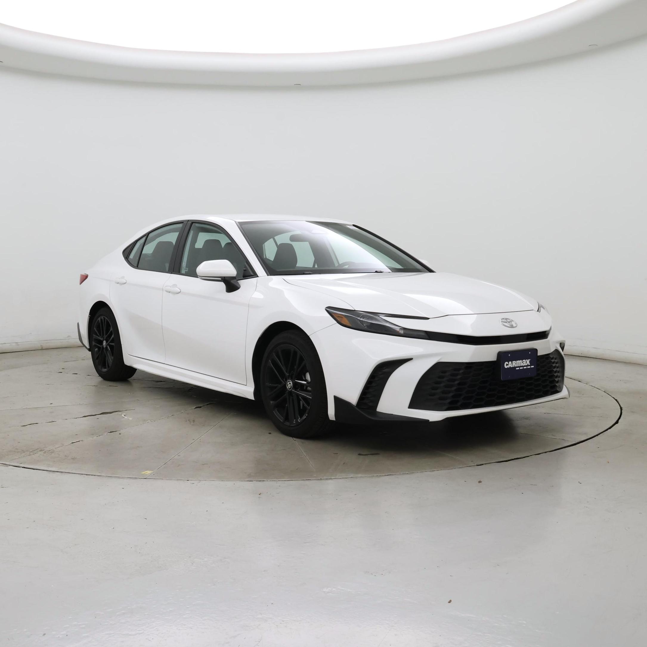 White 2026 Toyota Camry Sedan Front-Wheel Drive Automatic
