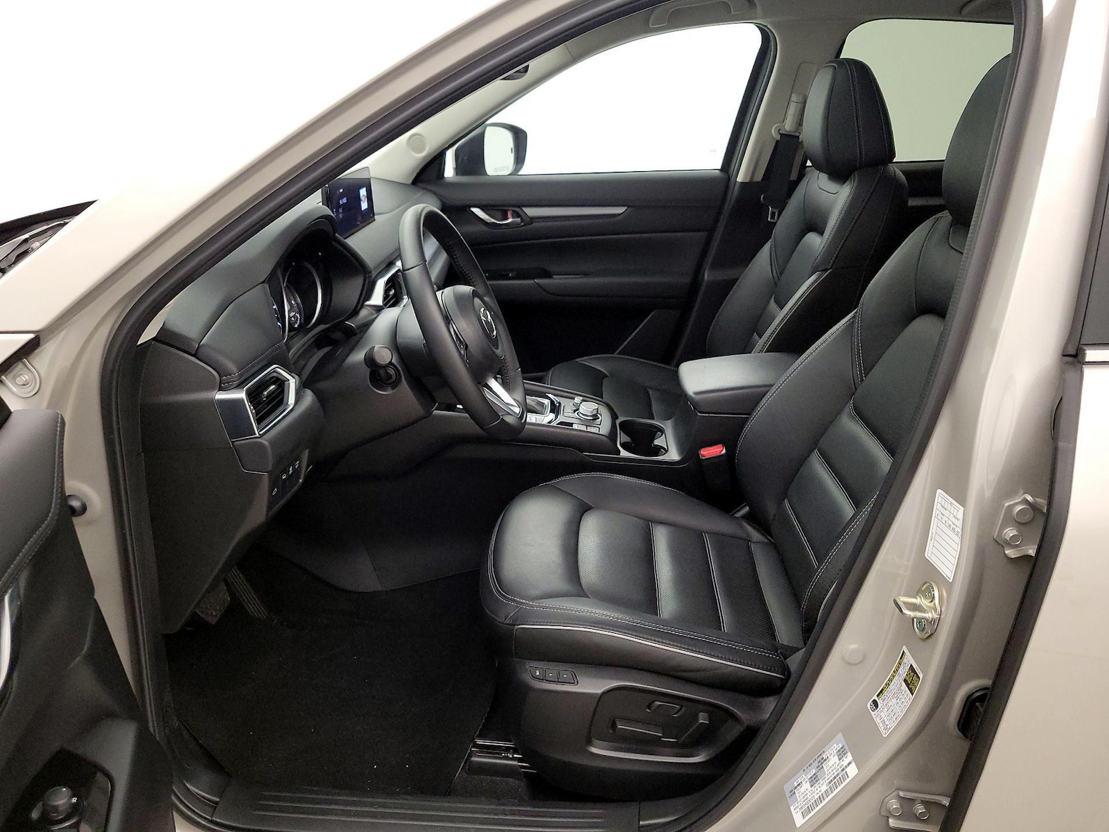 2025 Mazda CX-5 S Preferred package - Photo 12