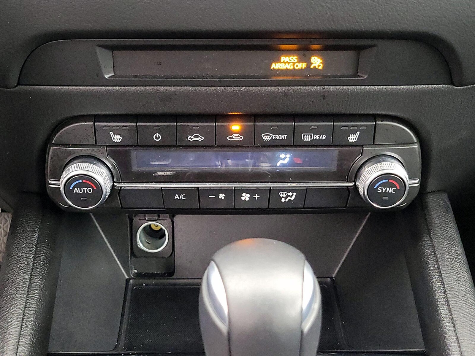 2025 Mazda CX-5 S Preferred package - Photo 17