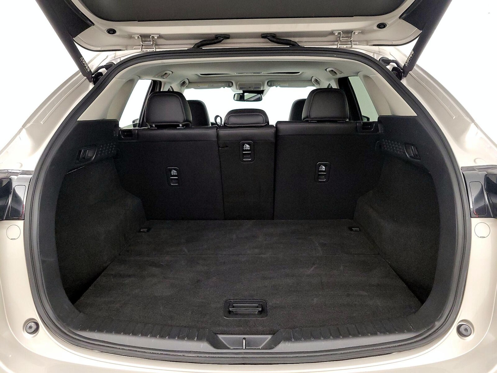 2025 Mazda CX-5 S Preferred package - Photo 22