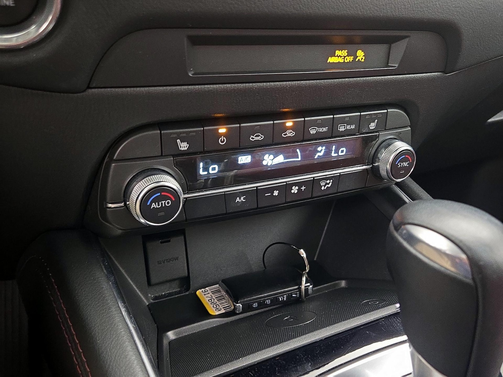 2025 Mazda CX-5 S Preferred package - Photo 17
