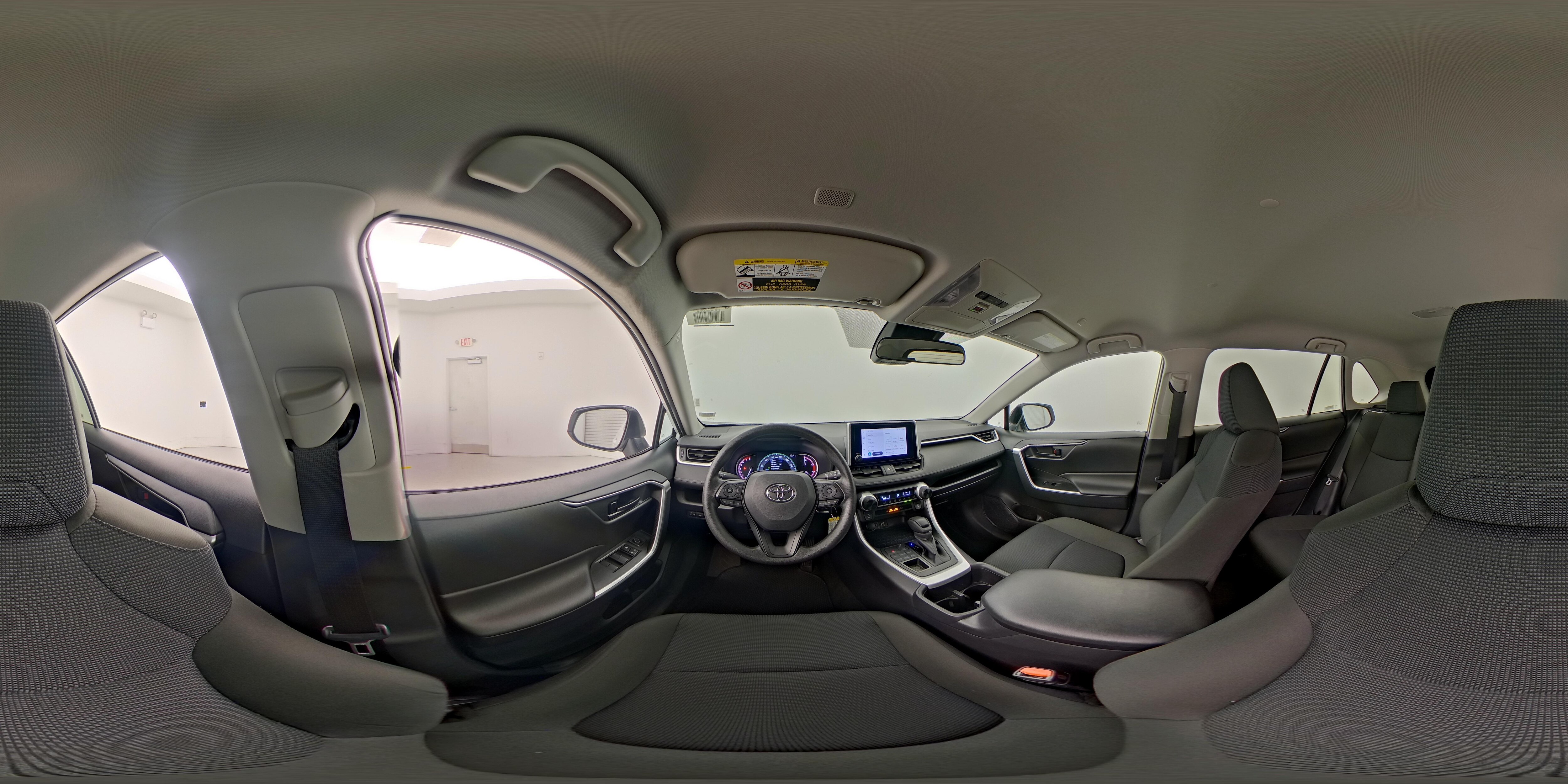 2025 Toyota RAV4 LE - Photo 27