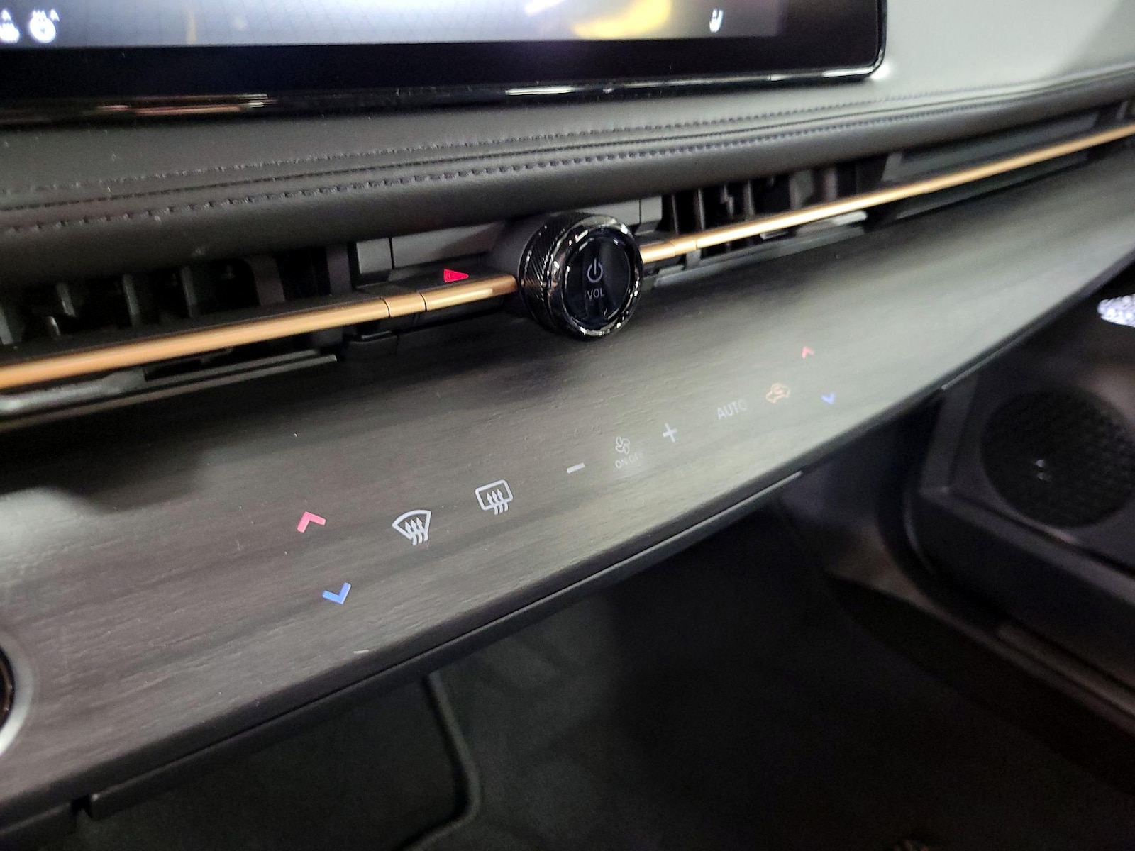 2024 Nissan ARIYA Engage - Photo 18