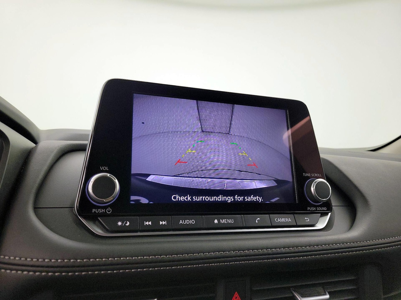 2025 Nissan Rogue SV - Photo 15