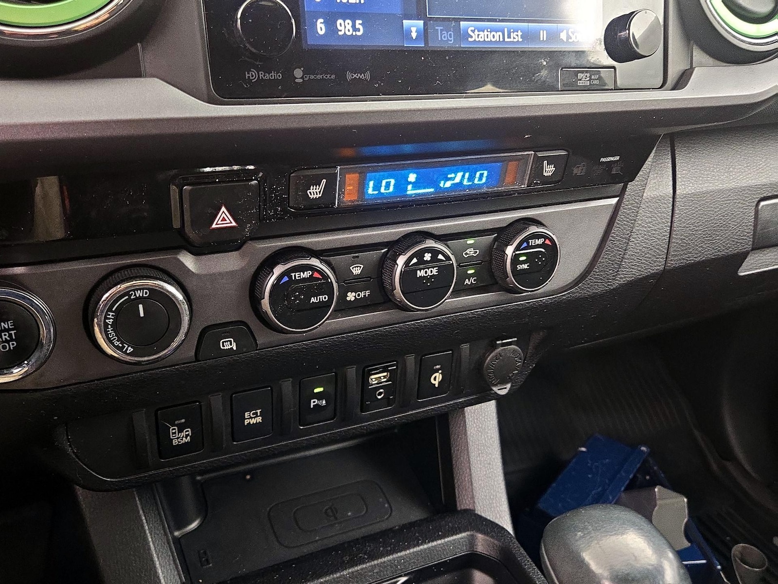 2016 Toyota Tacoma TRD Sport - Photo 18
