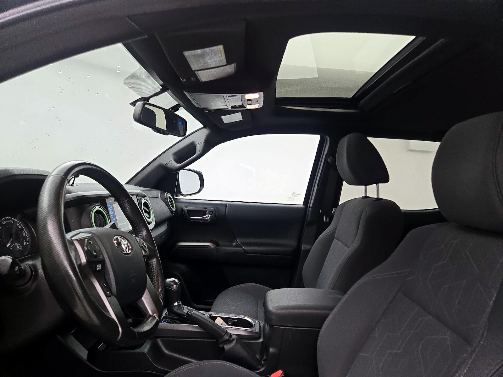 2016 Toyota Tacoma TRD Sport - Photo 21