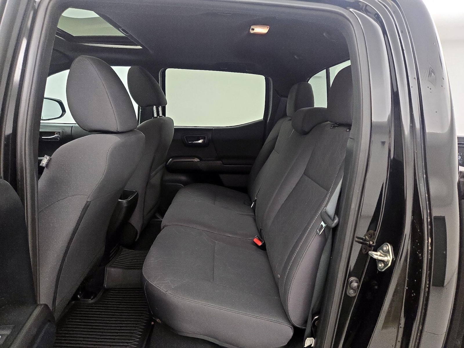 2016 Toyota Tacoma TRD Sport - Photo 22