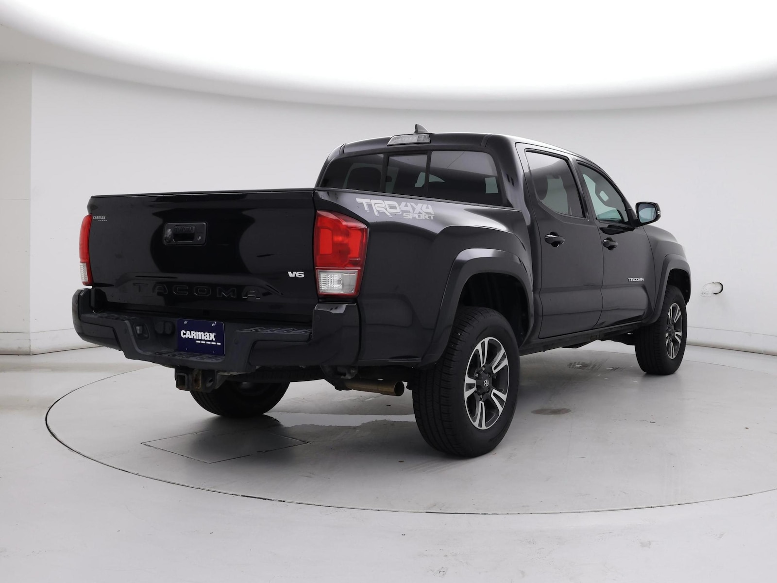 2016 Toyota Tacoma TRD Sport - Photo 9