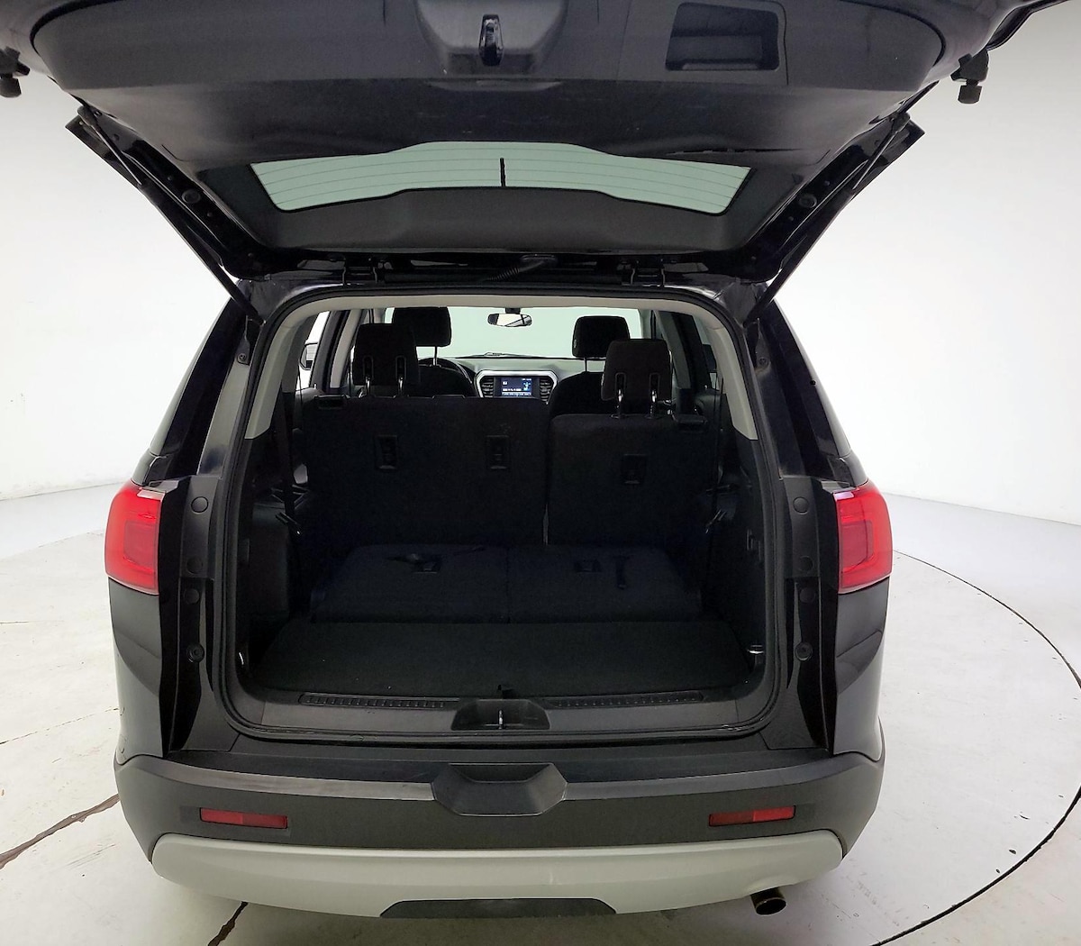 Trunk/Cargo (Seats Up)