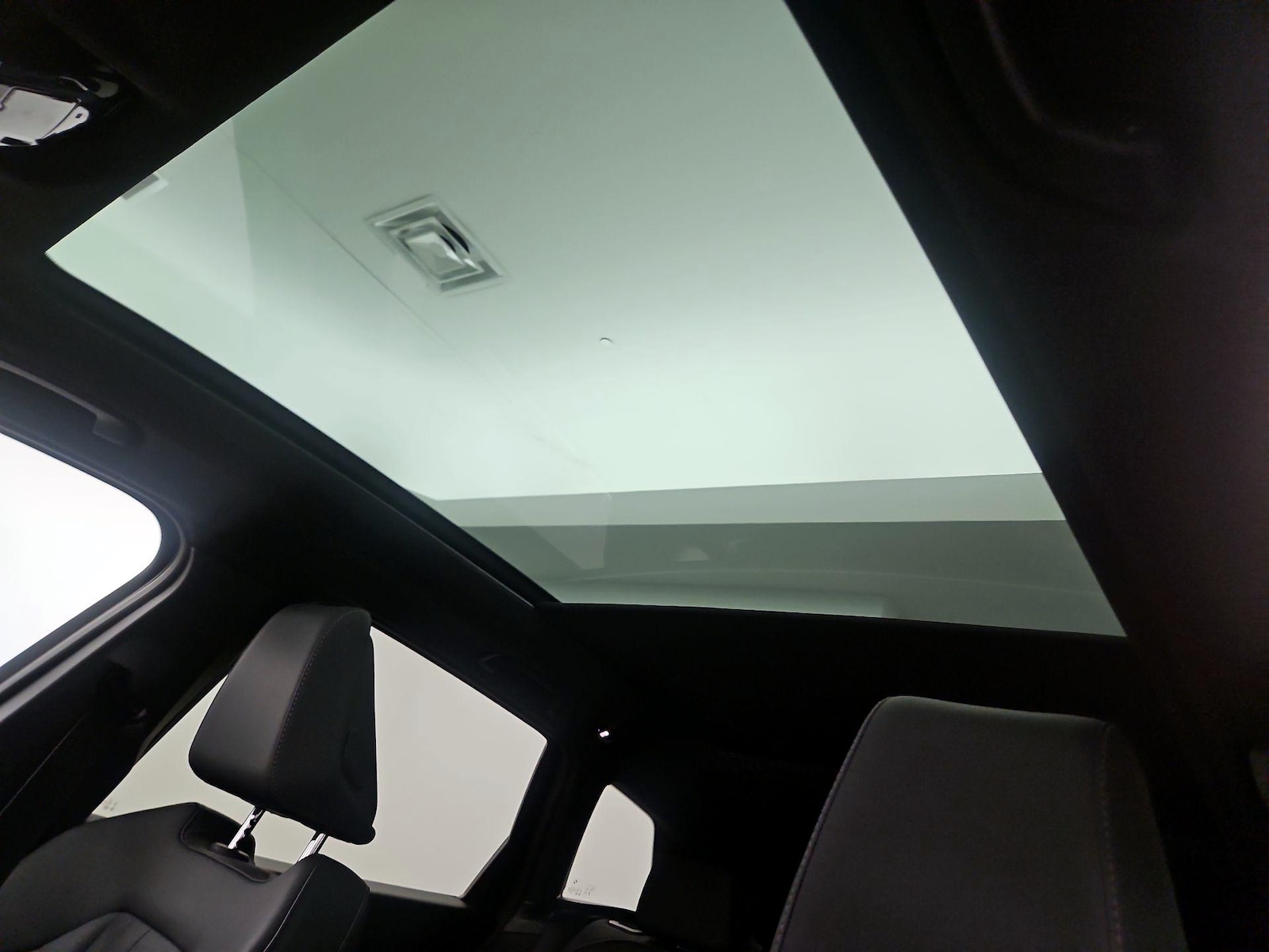 2026 BMW X3 30 - Photo 17
