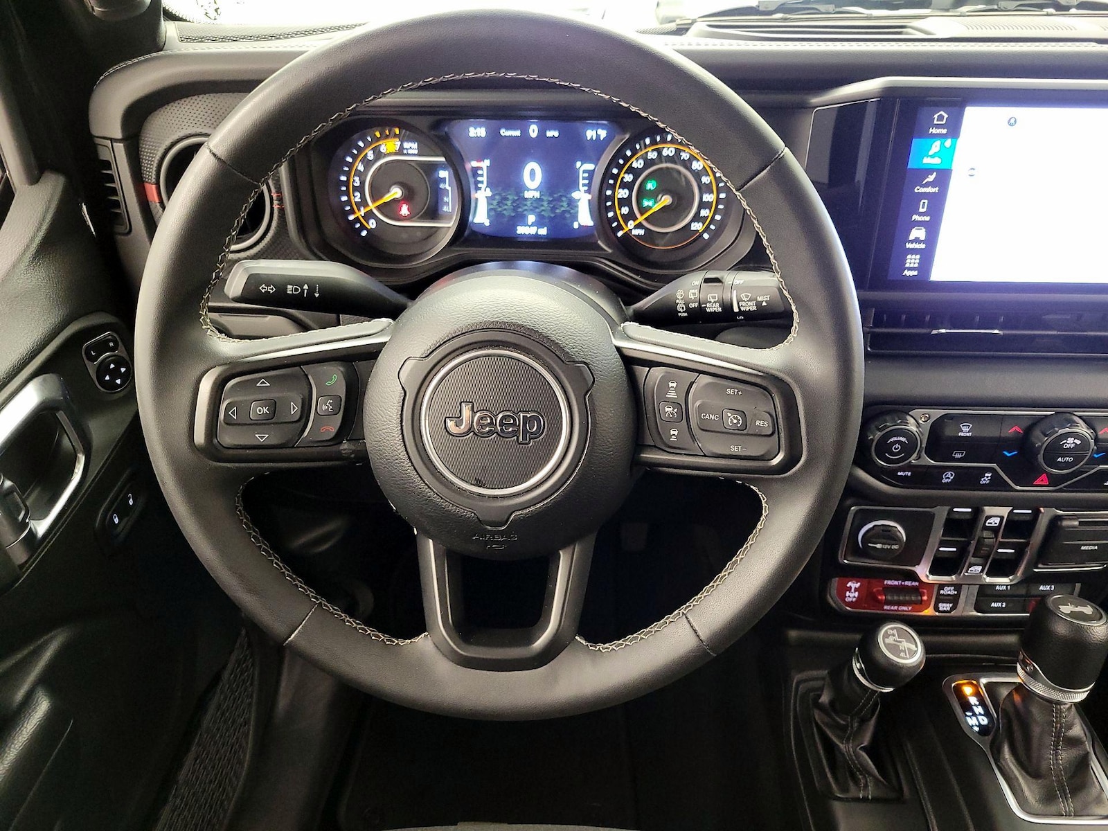 2025 Jeep Wrangler 4-Door Rubicon - Photo 11