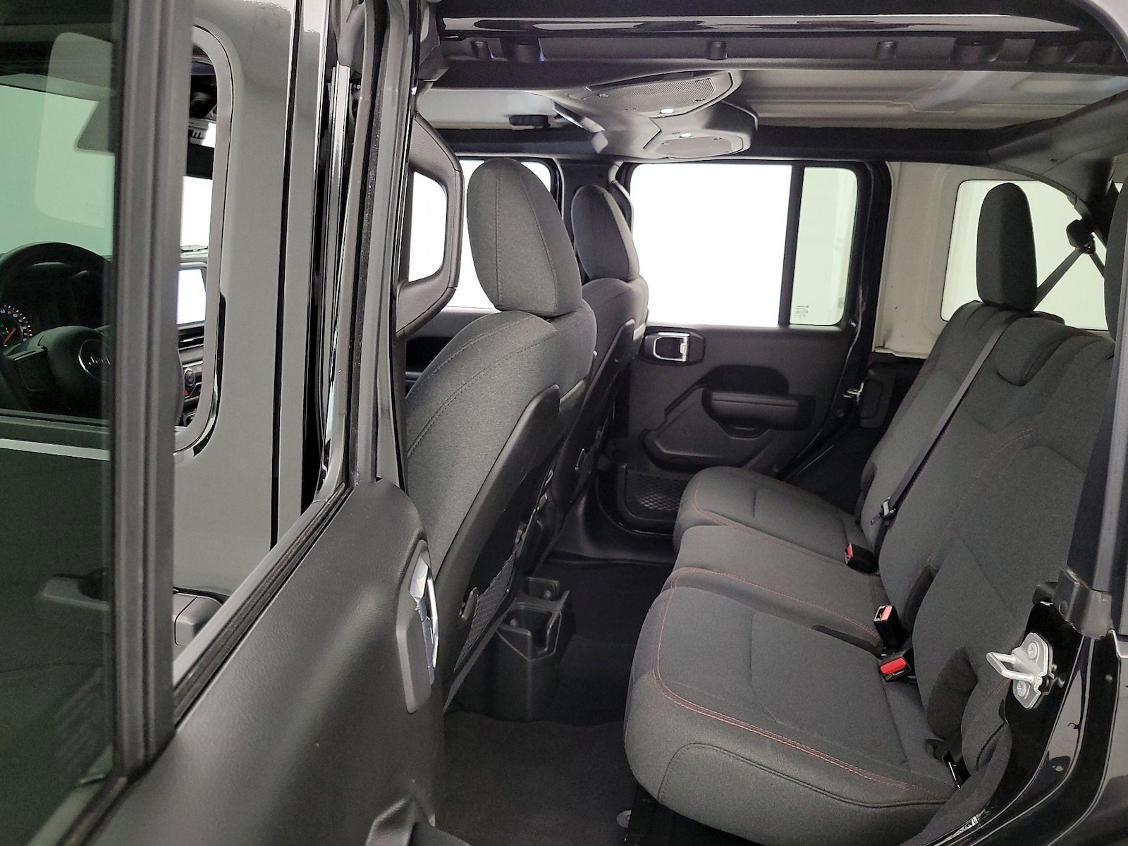 2025 Jeep Wrangler 4-Door Rubicon - Photo 20