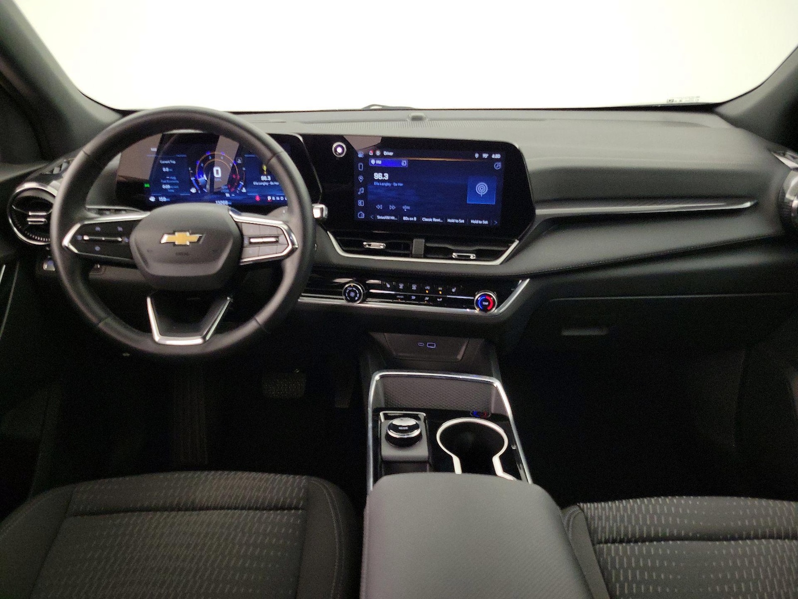 2026 Chevrolet Equinox LT - Photo 10