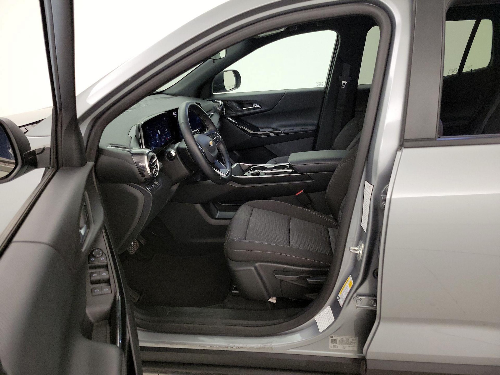 2026 Chevrolet Equinox LT - Photo 12