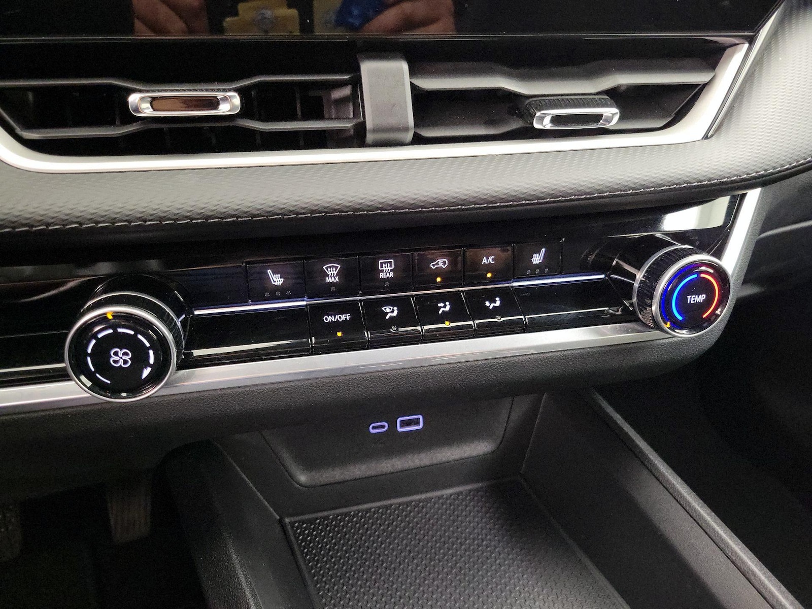 2026 Chevrolet Equinox LT - Photo 17