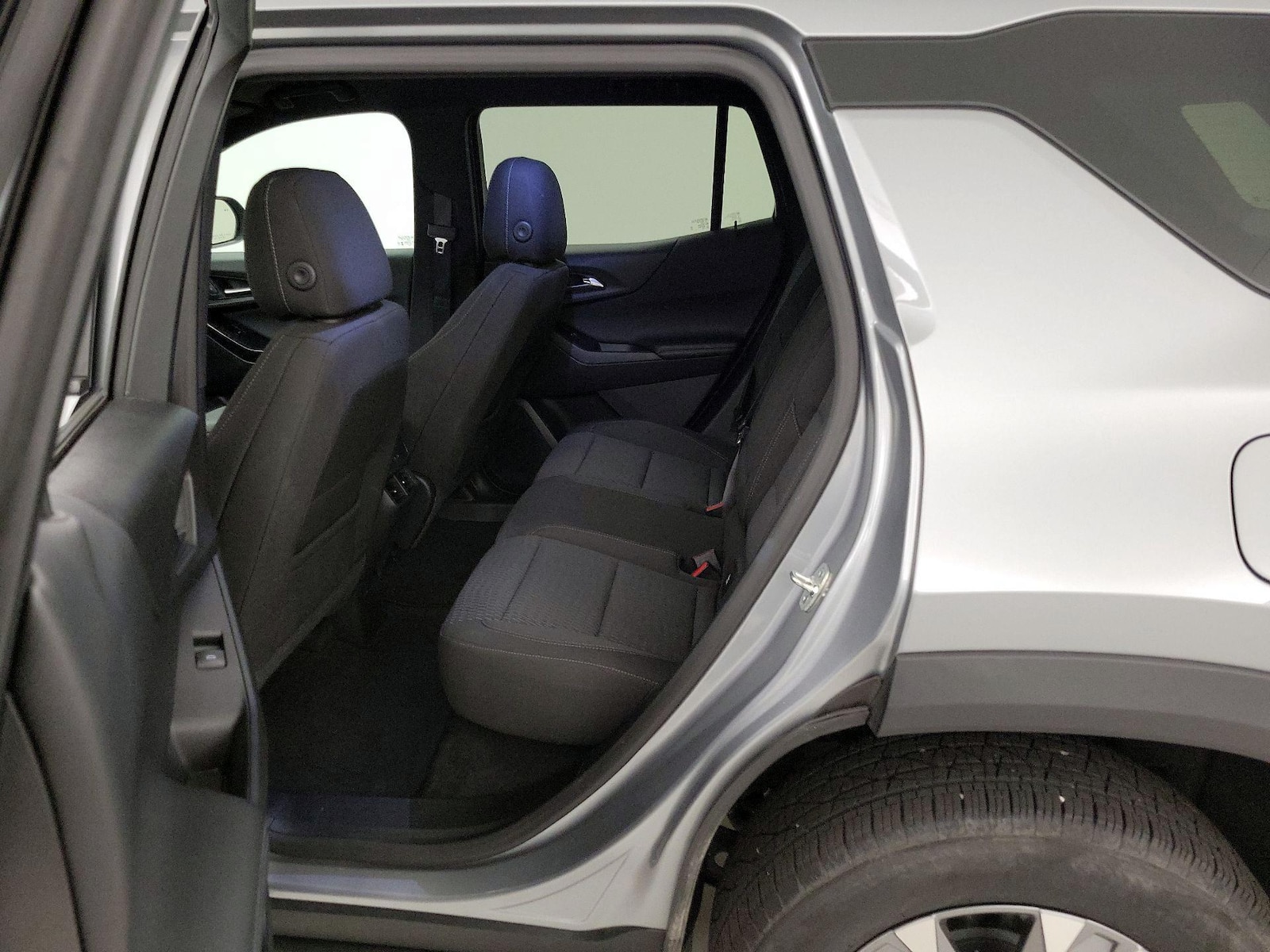 2026 Chevrolet Equinox LT - Photo 19