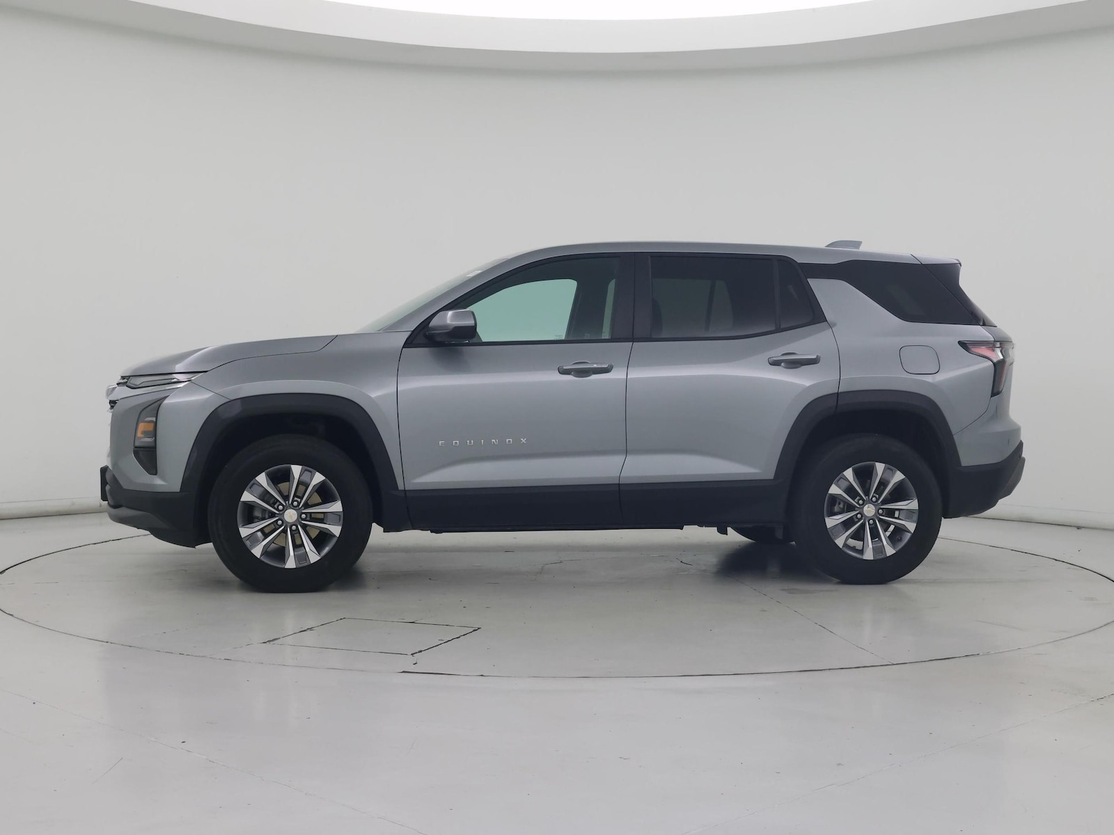2026 Chevrolet Equinox LT - Photo 4
