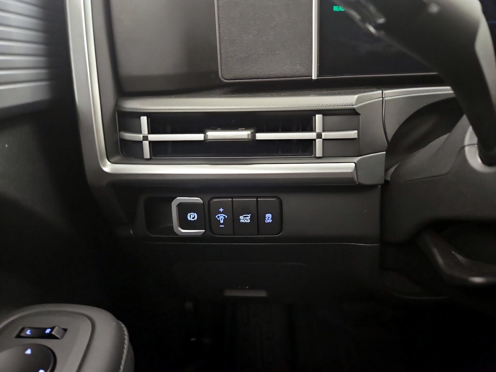 2026 Hyundai Santa Fe SEL - Photo 14