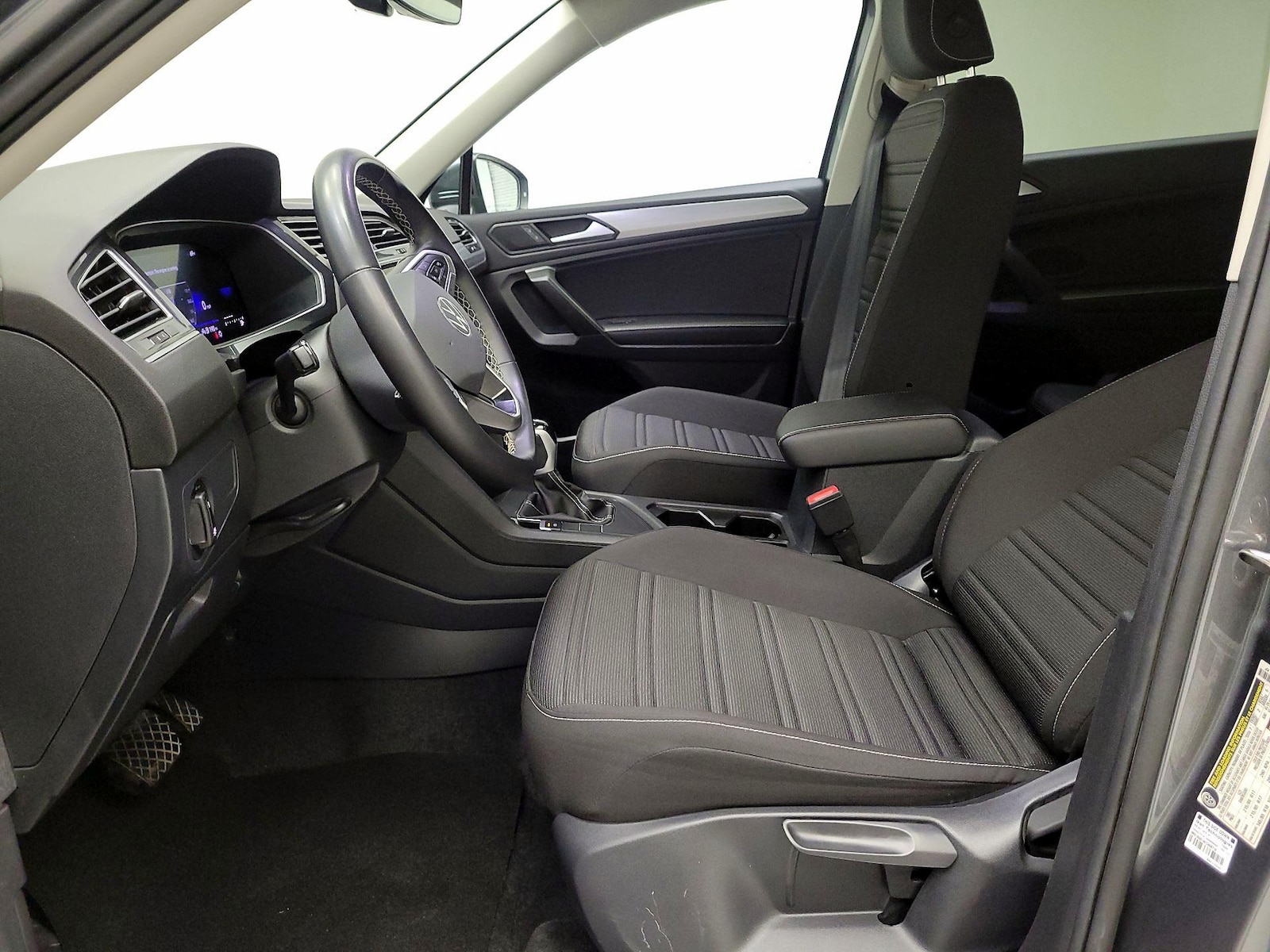 2024 Volkswagen Tiguan S - Photo 12