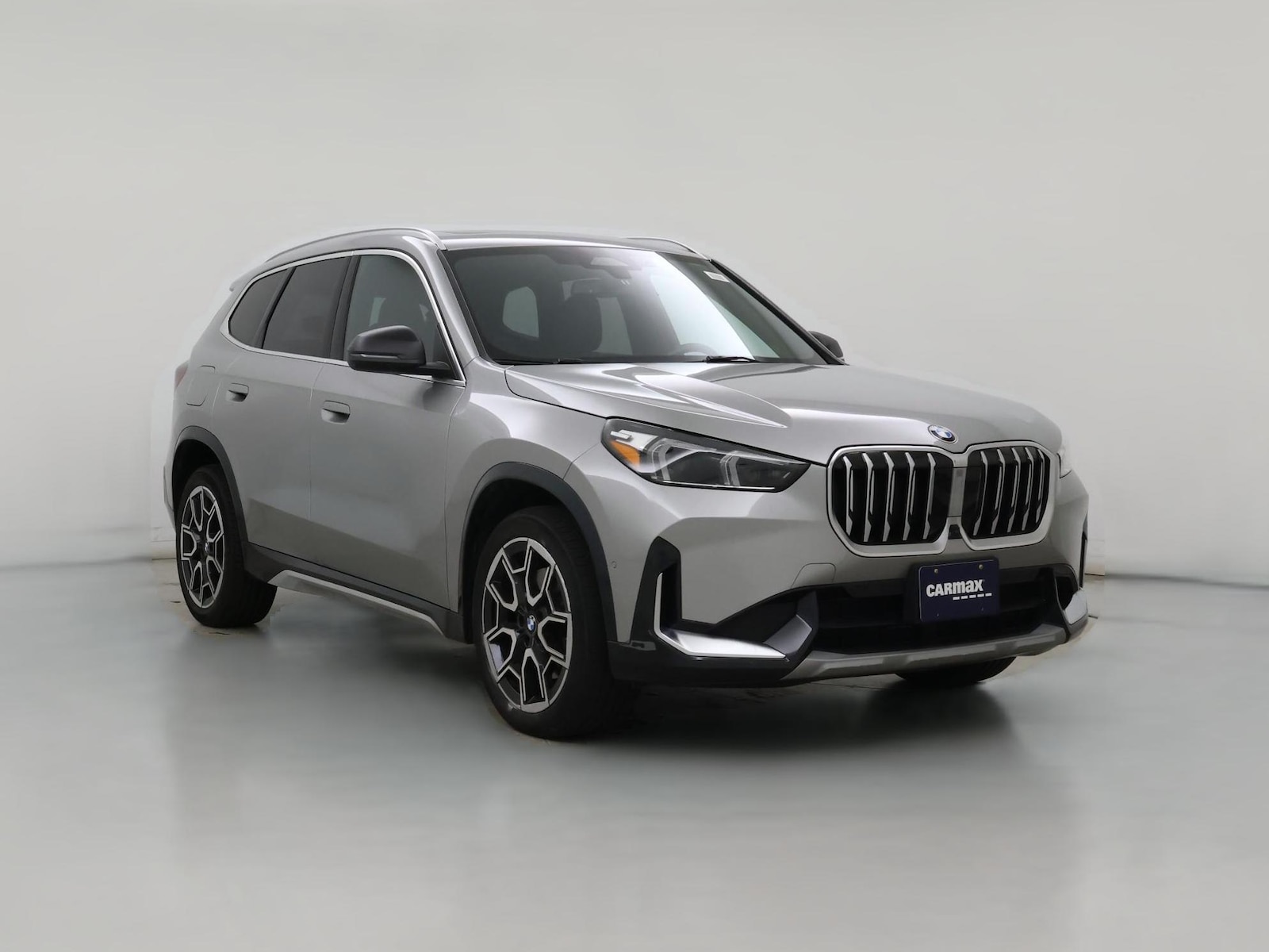 2023 BMW X1
