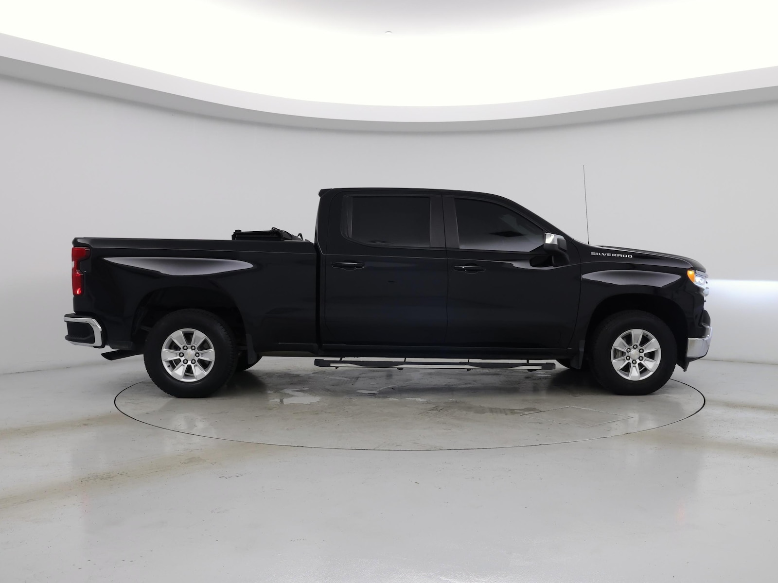 2023 Chevrolet Silverado 1500 LT - Photo 8