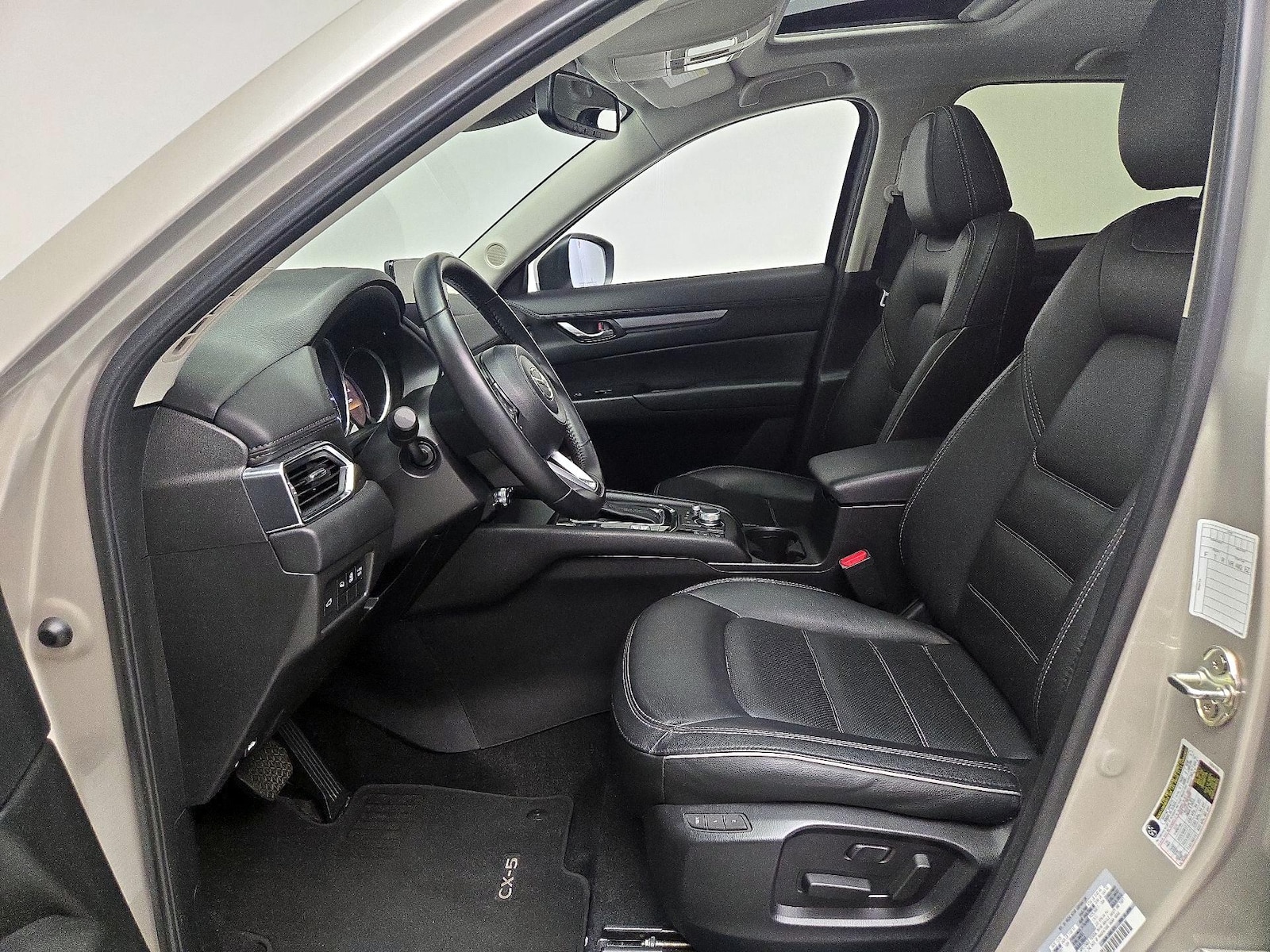 Leather Seats & Side Airbags