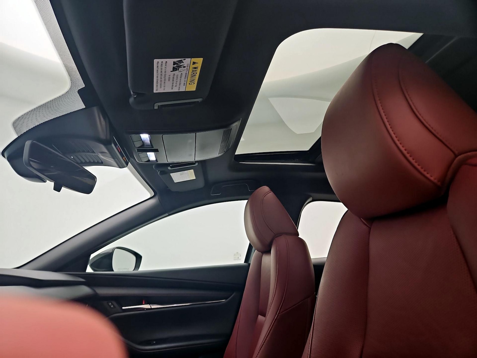 Sunroof(s) & Overhead Airbags