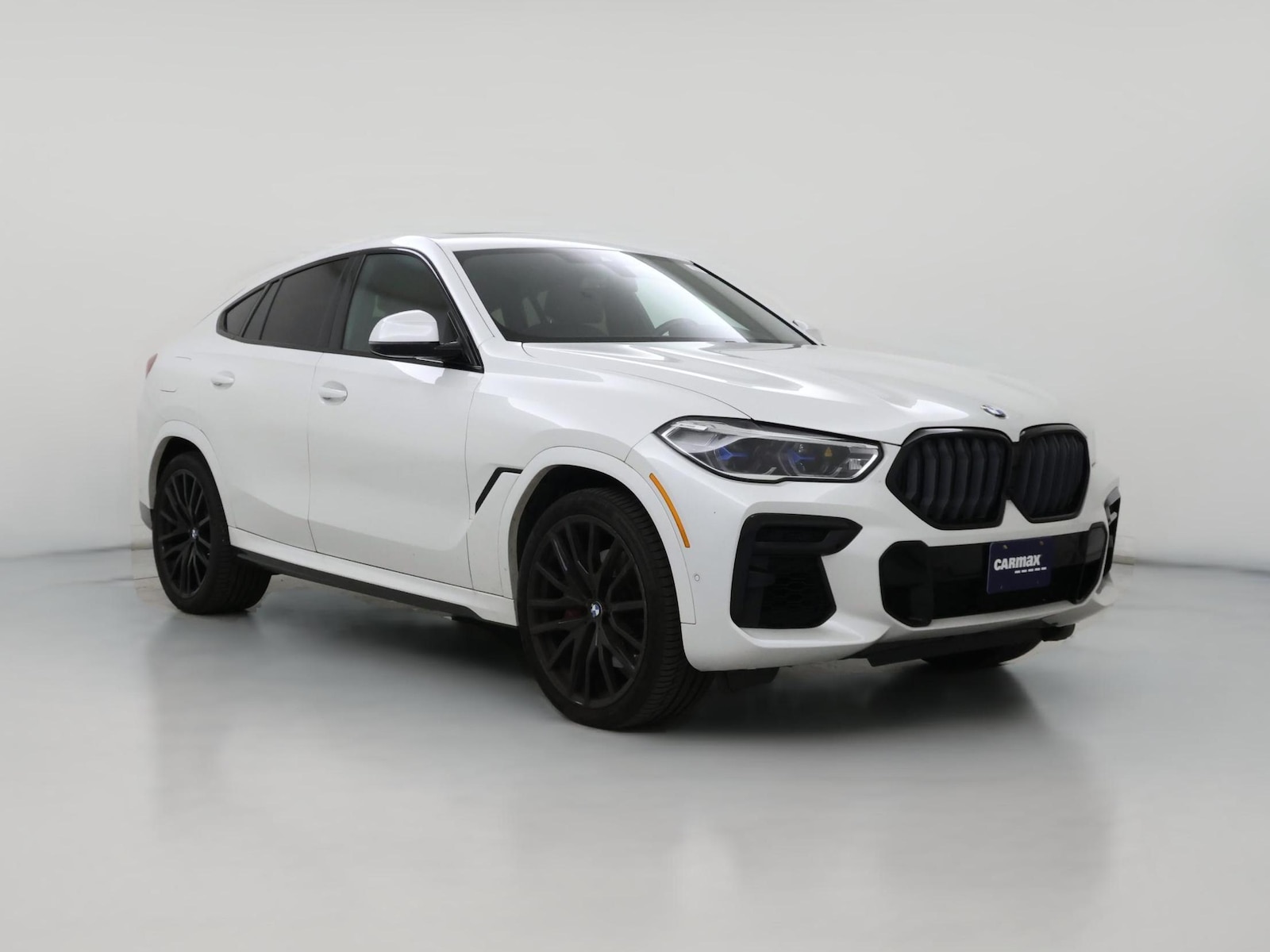 2022 BMW X6