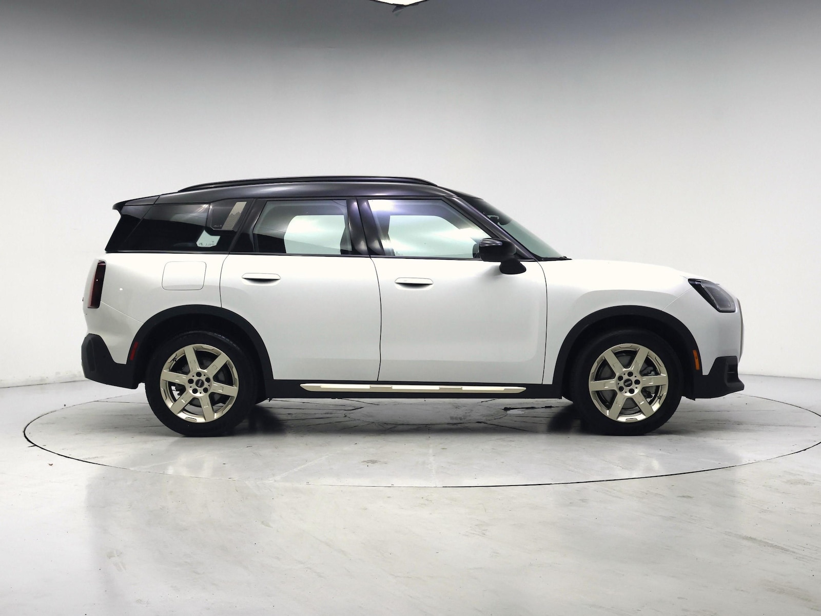 2025 MINI Countryman S - Photo 8