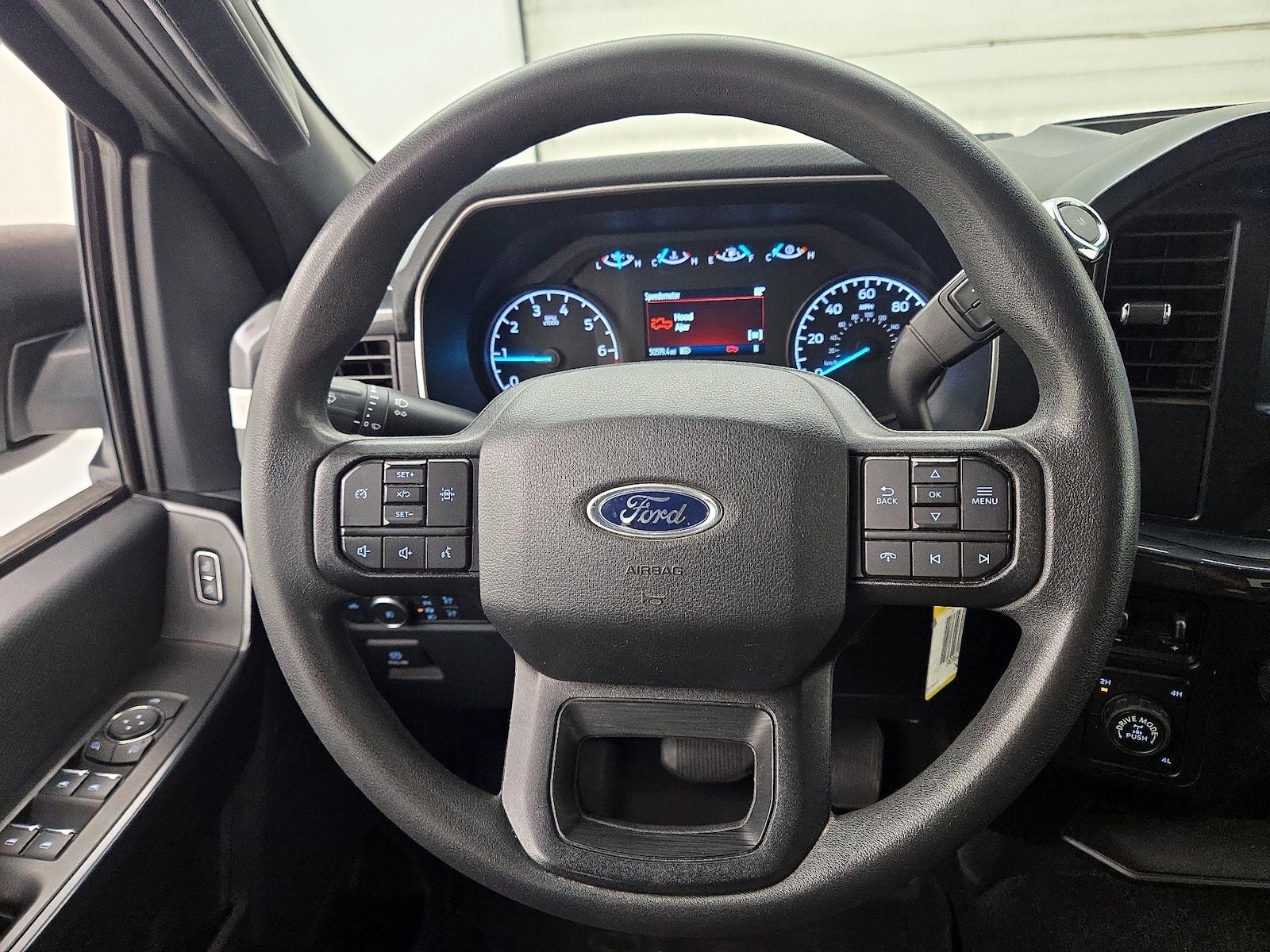 2022 Ford F-150 XL - Photo 11