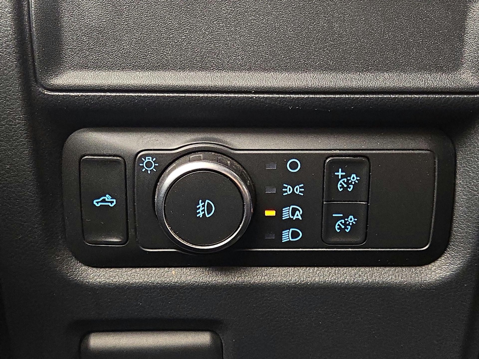 2022 Ford F-150 XL - Photo 14