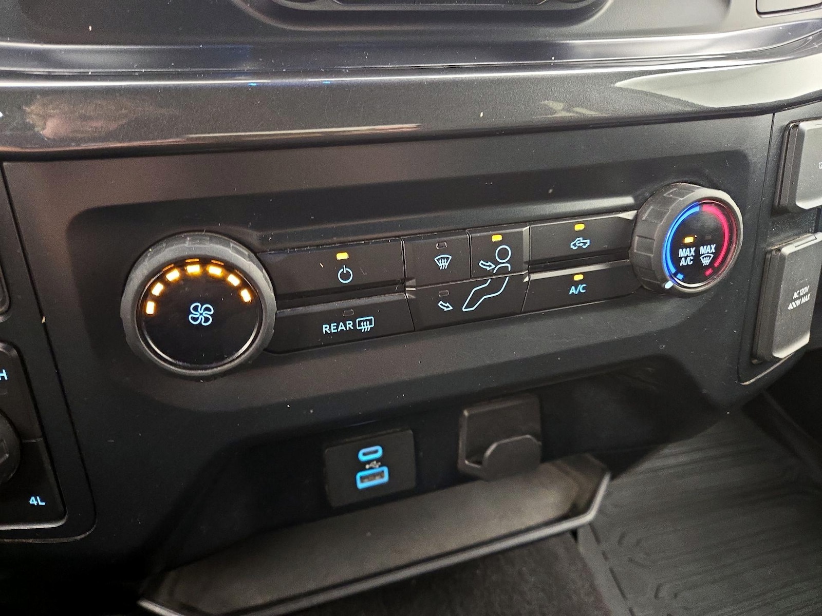 2022 Ford F-150 XL - Photo 17