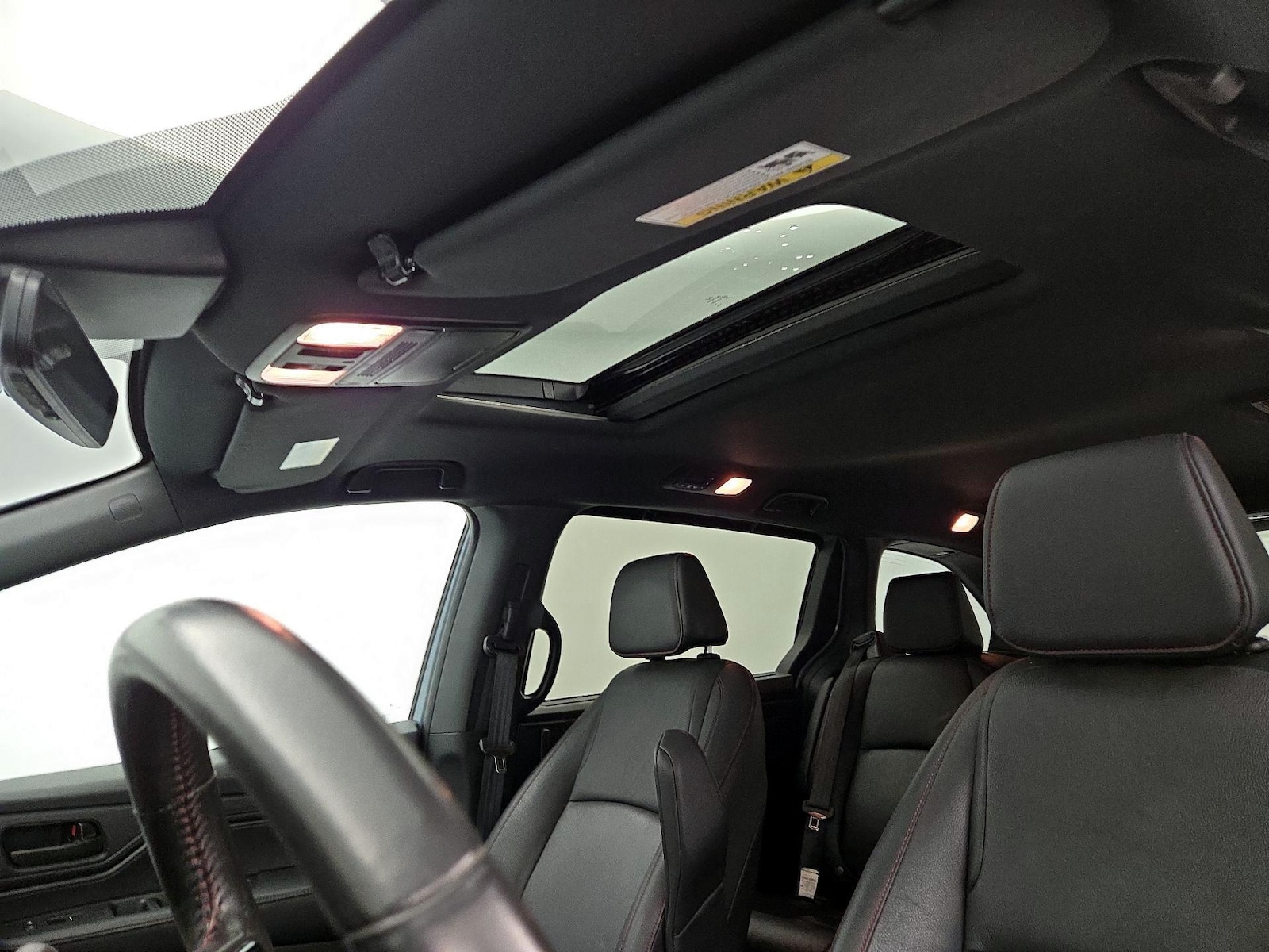 Sunroof(s) & Overhead Airbags