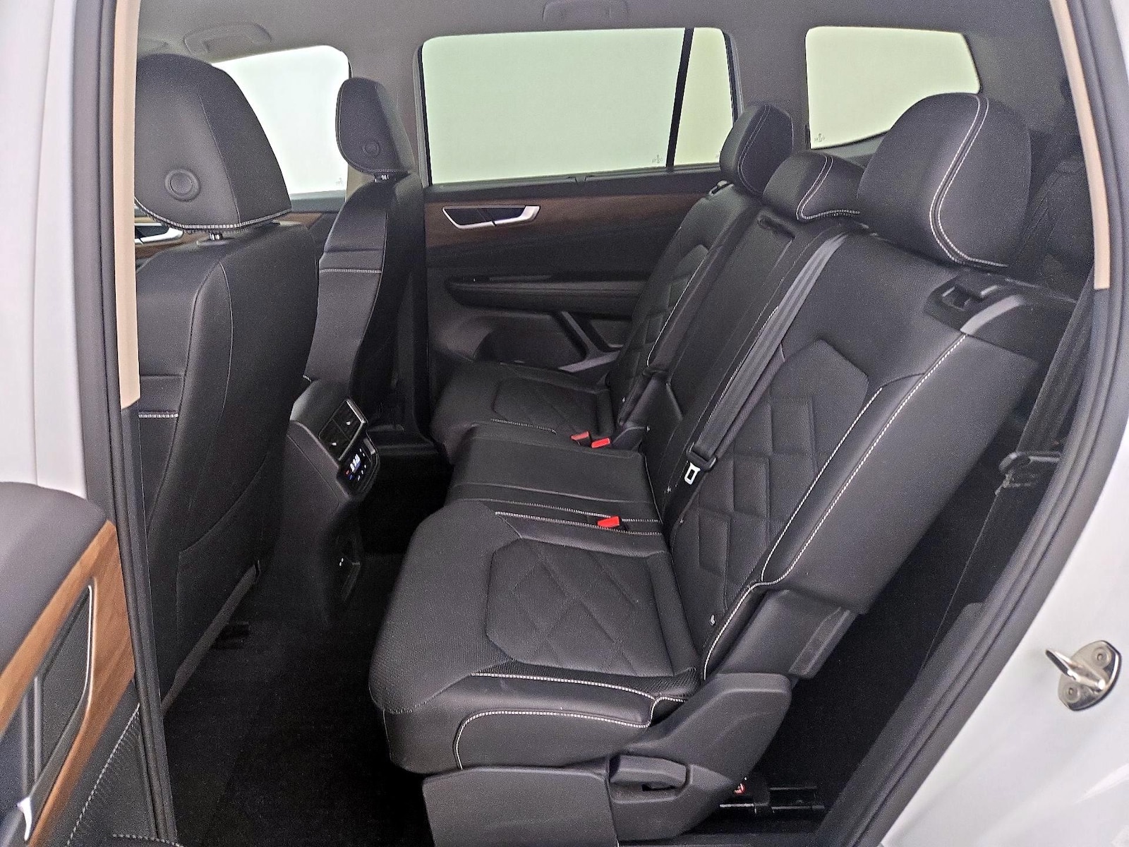 Rear Air Conditioning