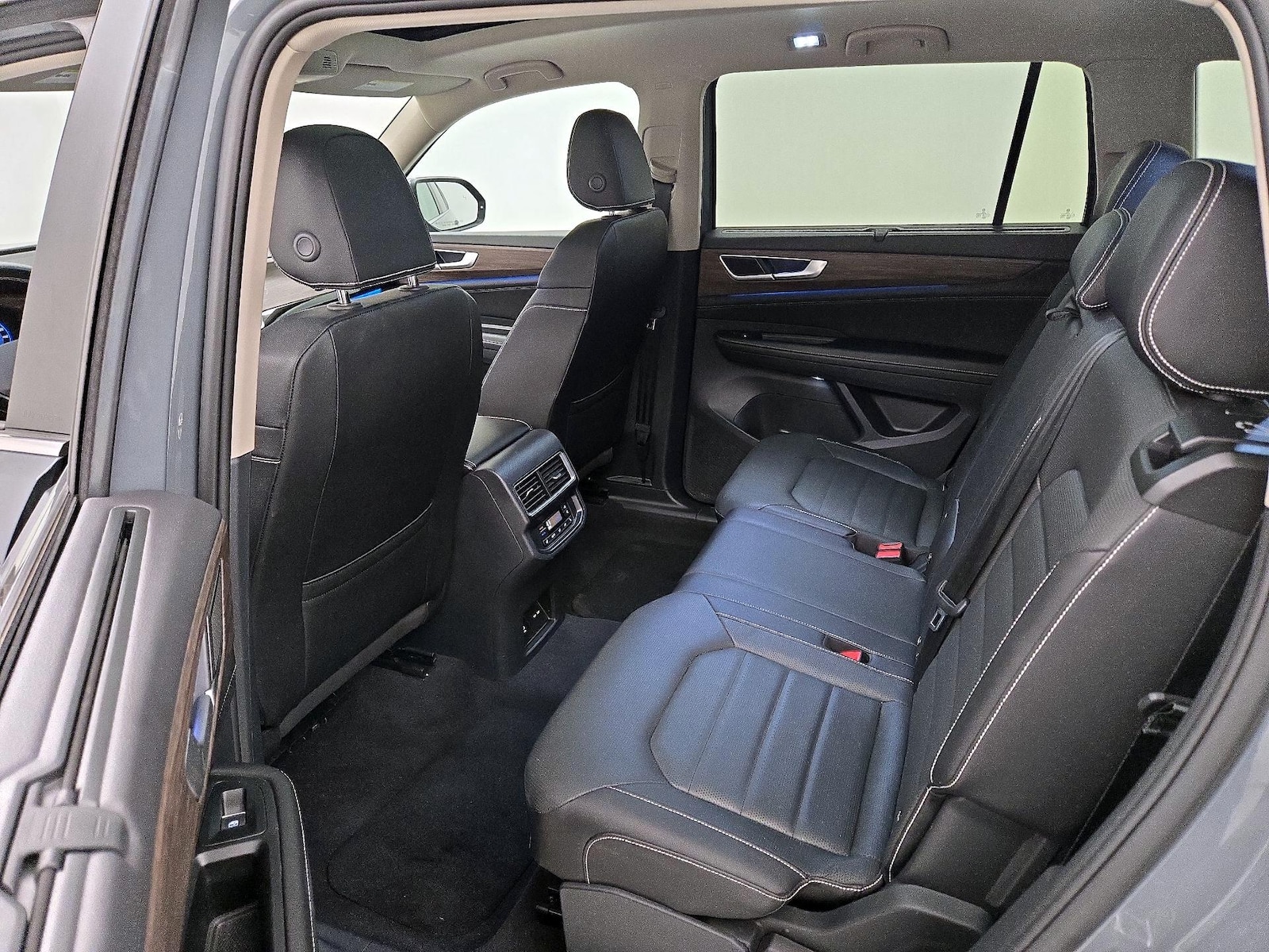 Rear Air Conditioning
