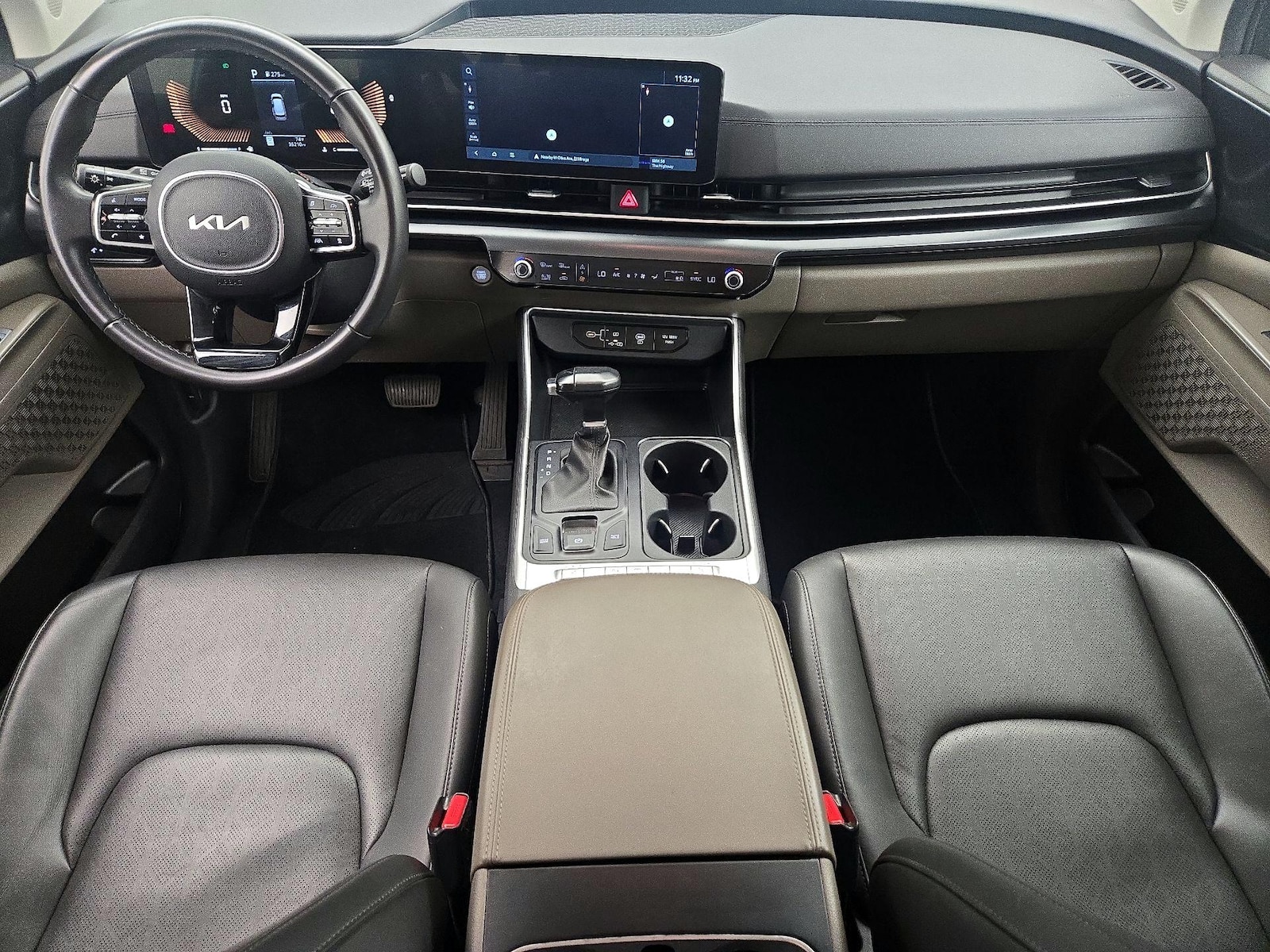 Apple CarPlay® & Android Auto™