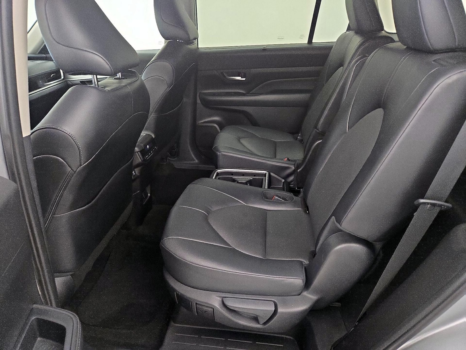 Rear Air Conditioning