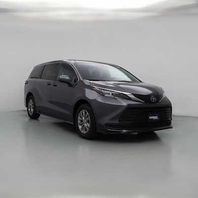 2025 Toyota Sienna LE