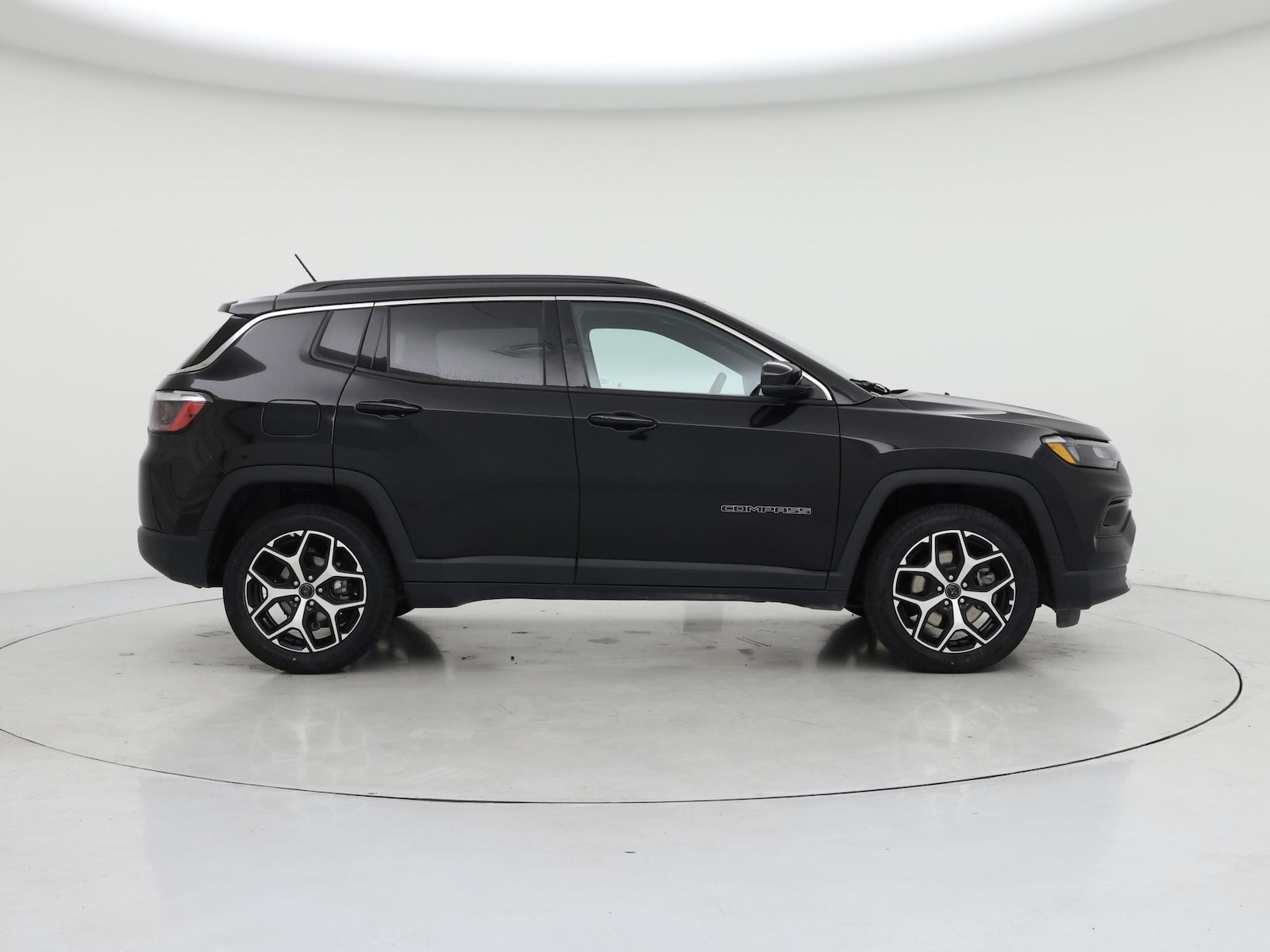 2025 Jeep Compass Limited - Photo 8