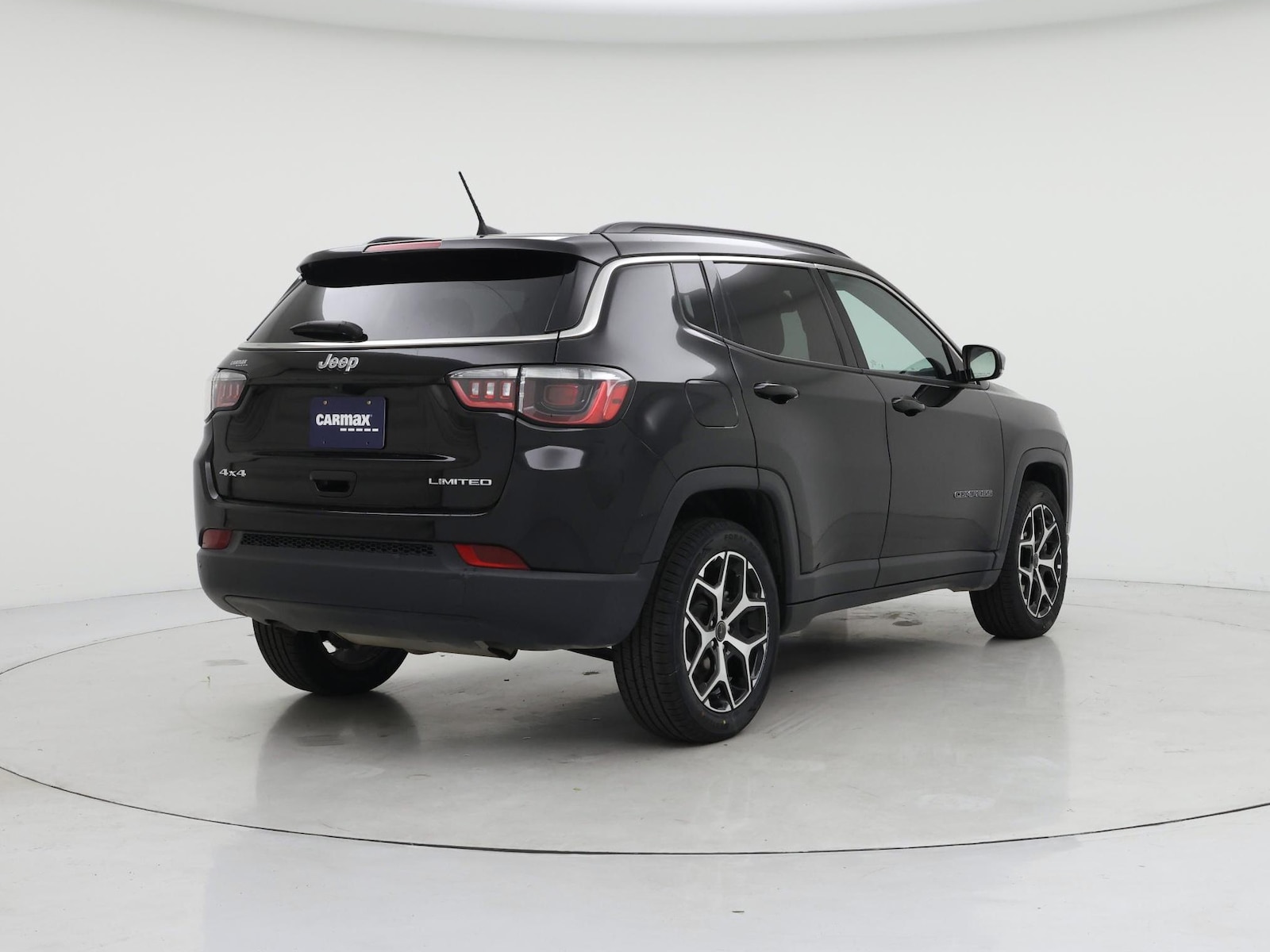 2025 Jeep Compass Limited - Photo 9