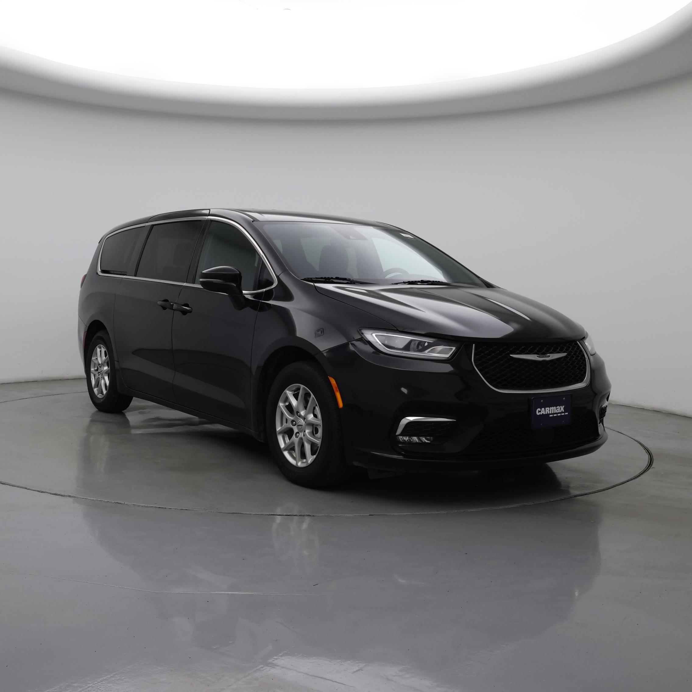 Black 2025 Chrysler Pacifica Minivan Front-Wheel Drive Automatic