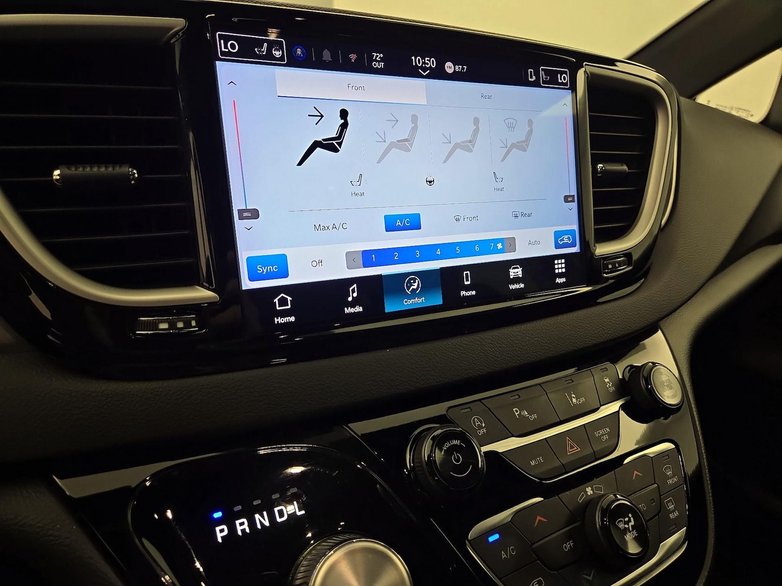 2025 Chrysler Pacifica Select - Photo 17