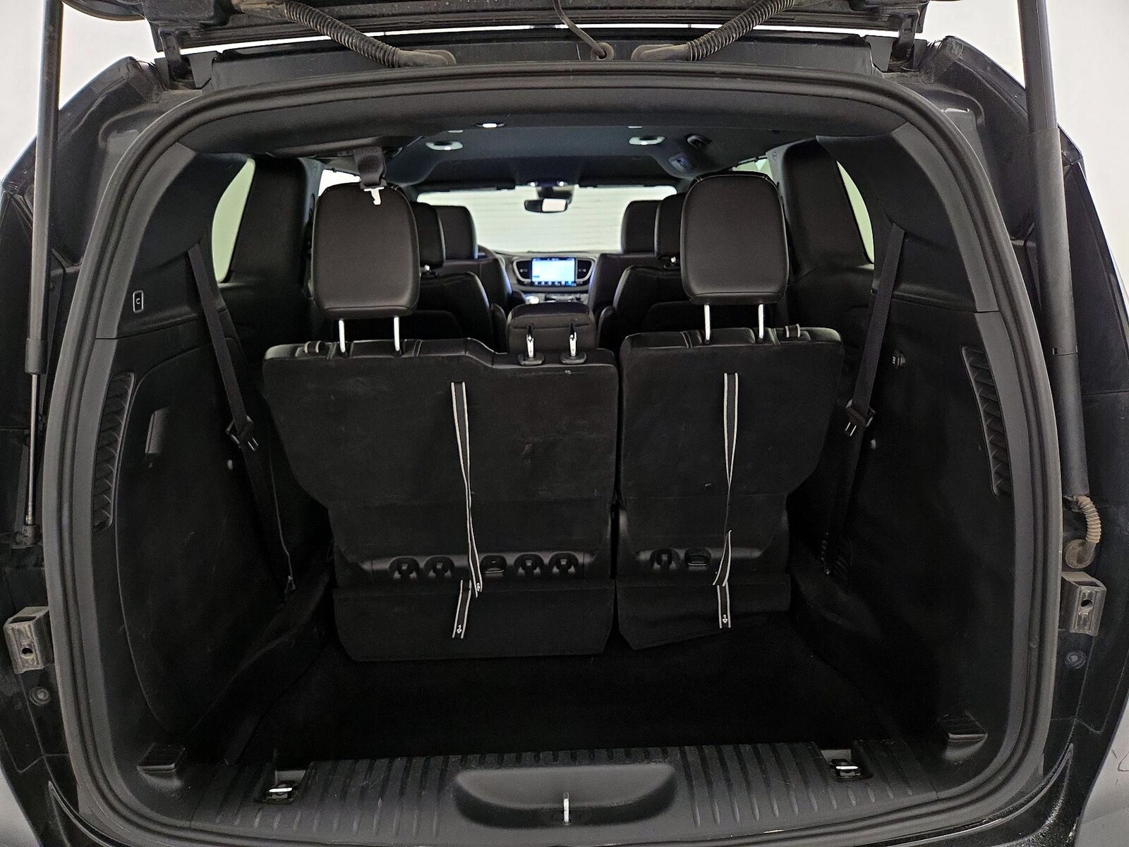 2025 Chrysler Pacifica Select - Photo 22