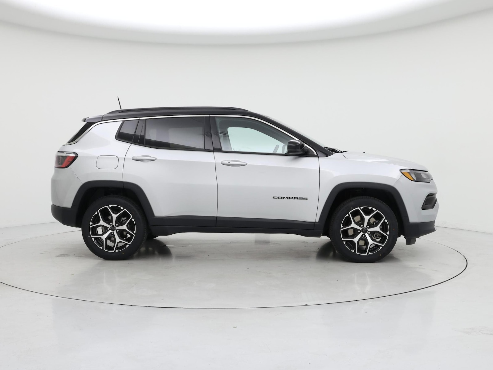 2025 Jeep Compass Limited - Photo 8